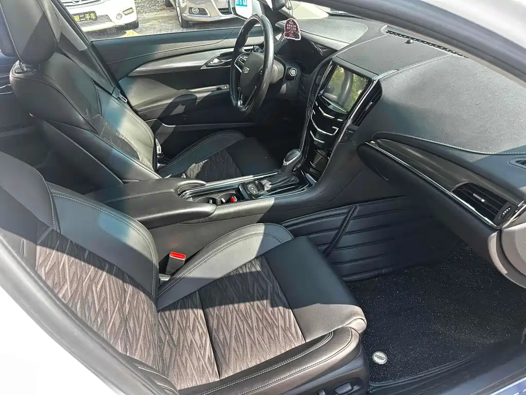 Cadillac ATS-L 28 T Tech