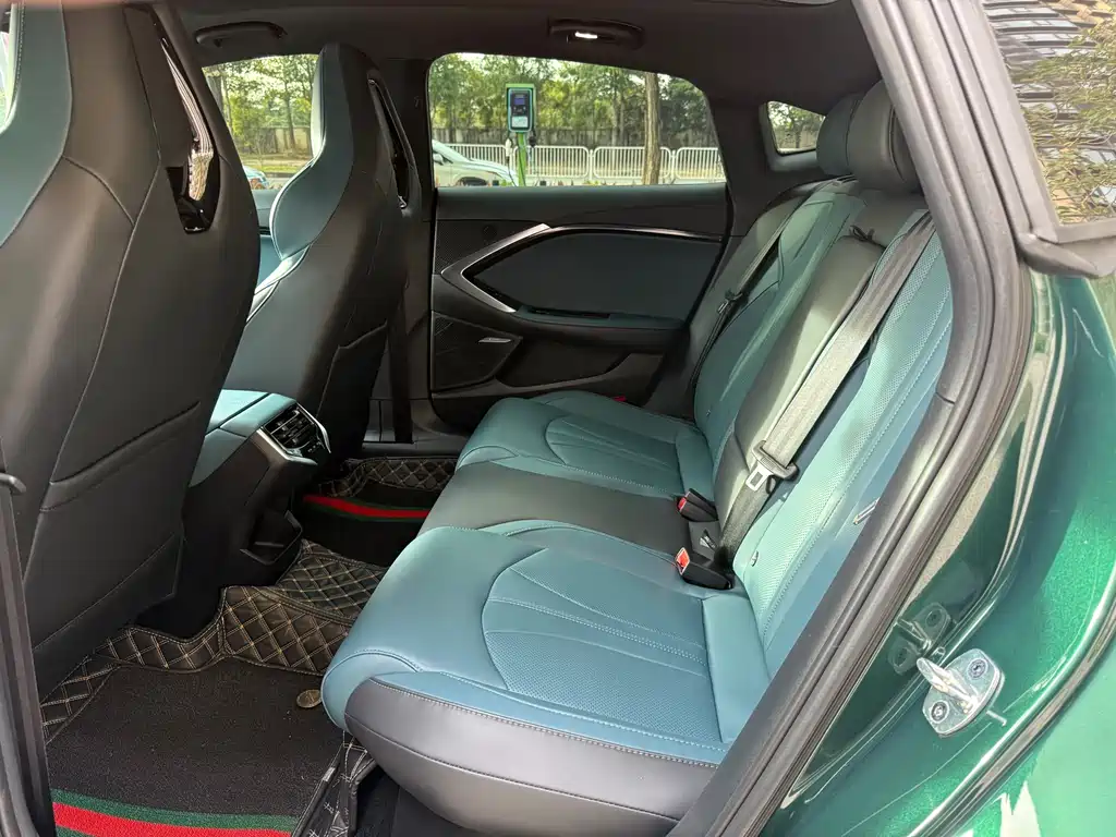 MG7 2.0 T Auto Trophy+ Turbo Dazzling