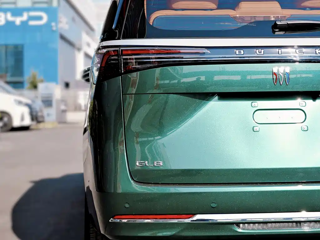 Huadong Xiangyun 2.0 T LS