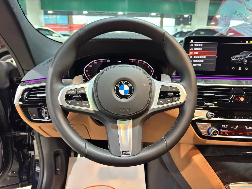 BMW 6 Series GT 630 i M Sport Premium Enjoyment Package