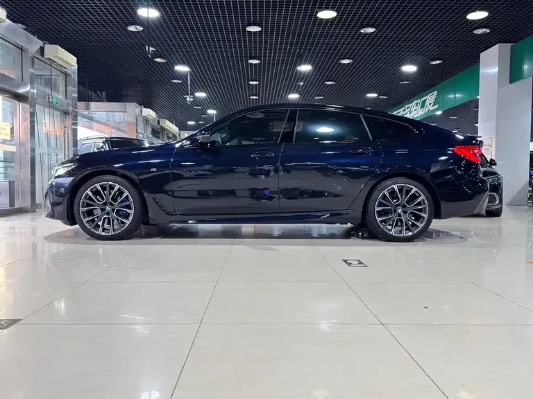 BMW 6 Series GT 630 i M Sport Premium Enjoyment Package