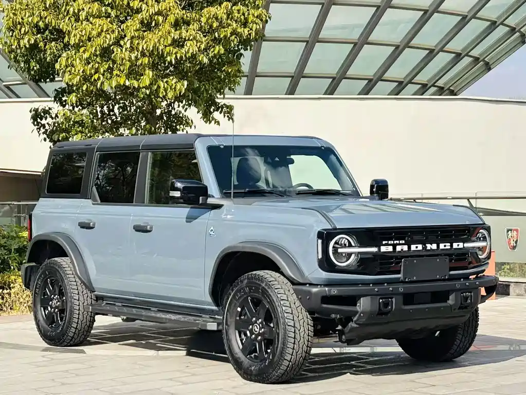 Ford Bronco 2.3 T Ink Diamond