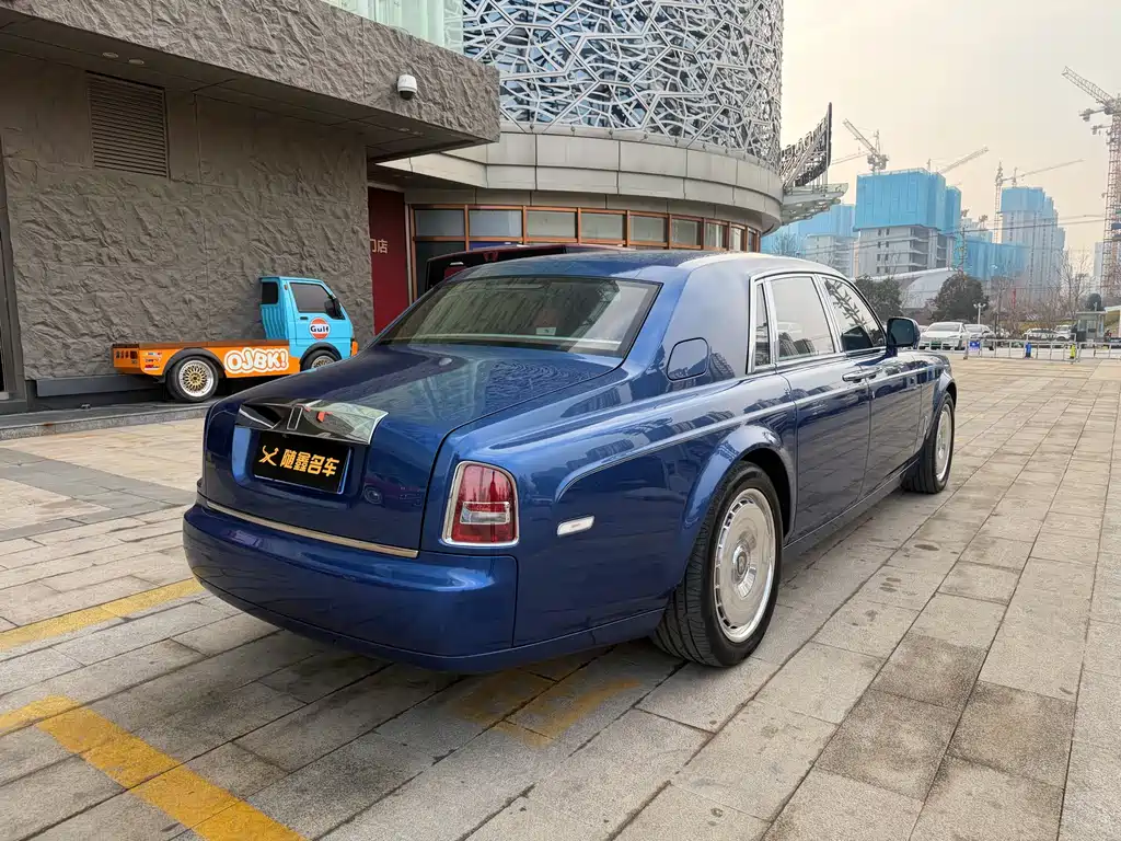 Phantom 6.7 L Standard