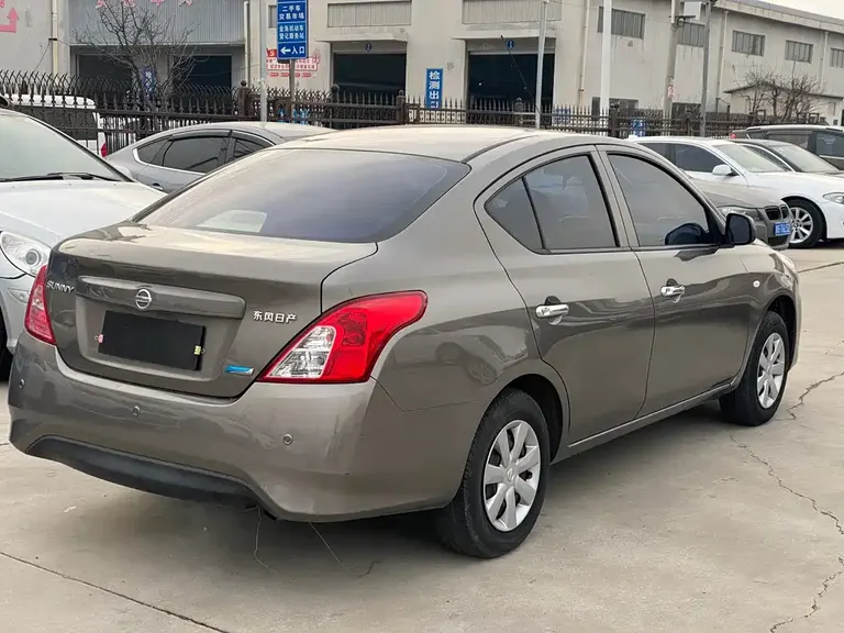 Nissan Sunny 1.5 XE Manual Elite