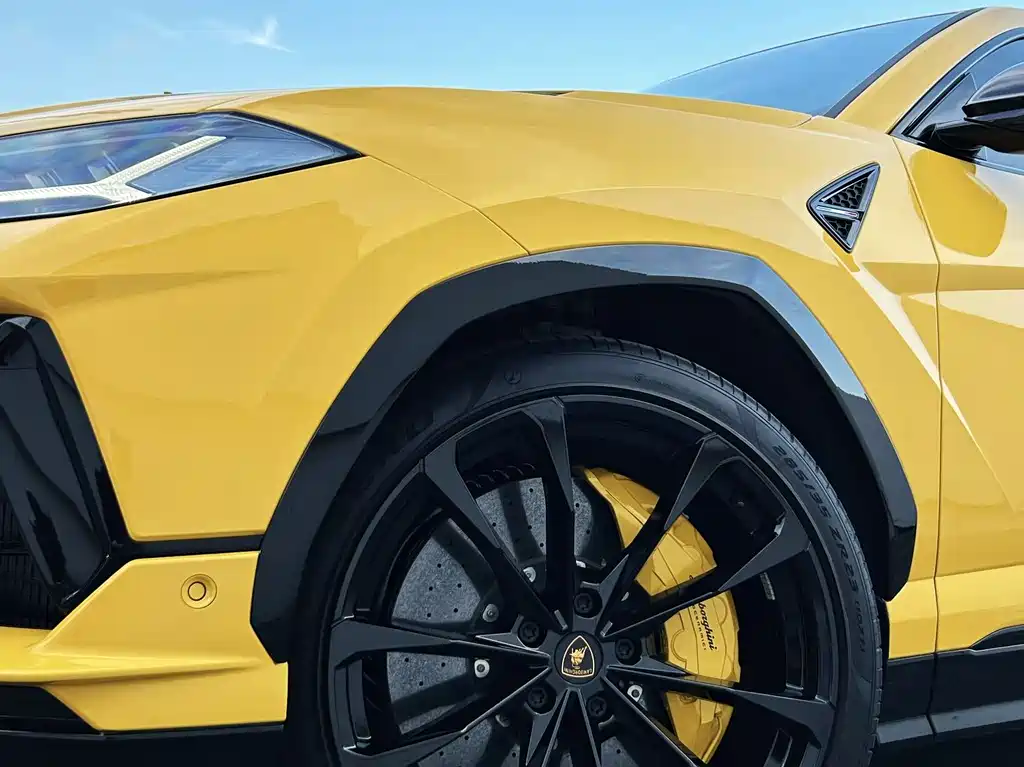 Urus 4.0 T V8 S