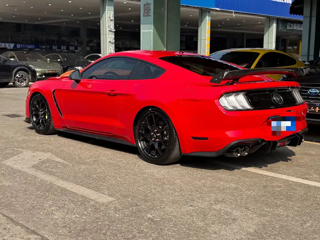 Mustang 2.3 L EcoBoost