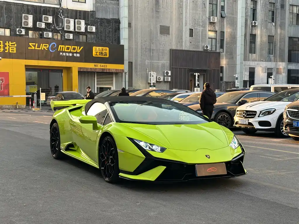 Huracán Huracán EVO RWD Spyder