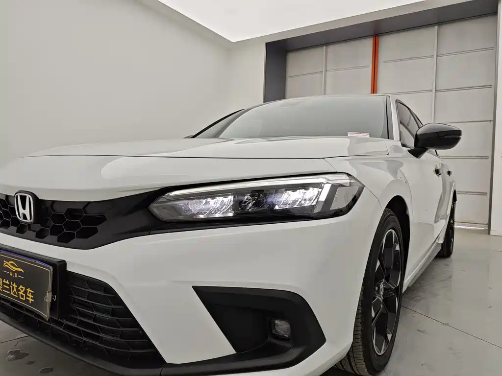 Civic HATCHBACK 240 TURBO CVT Extreme Sharp