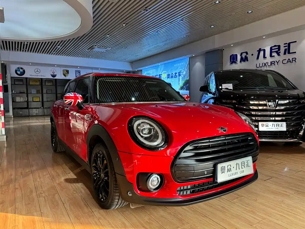 MINI CLUBMAN 1.5 T ONE