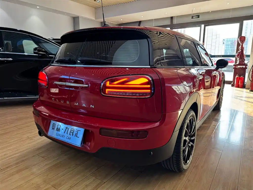 MINI CLUBMAN 1.5 T ONE