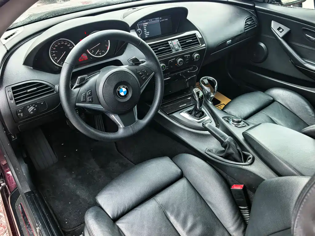 BMW 6 Series 630 i 2-door Coupe