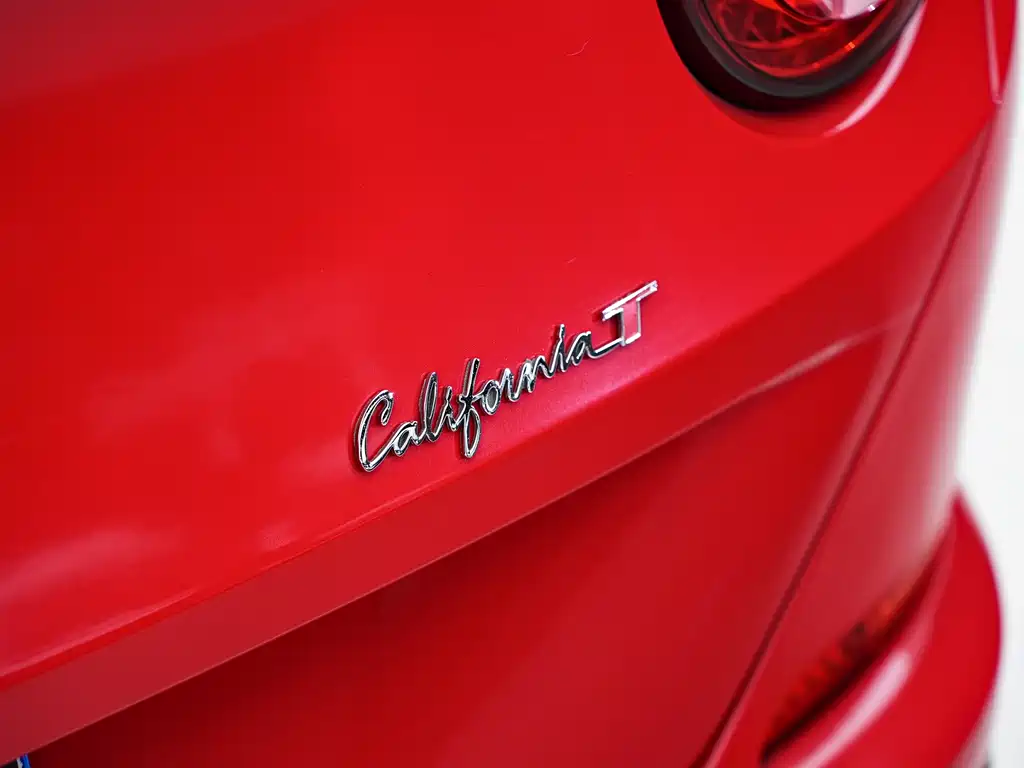 California T 3.9 T Standard