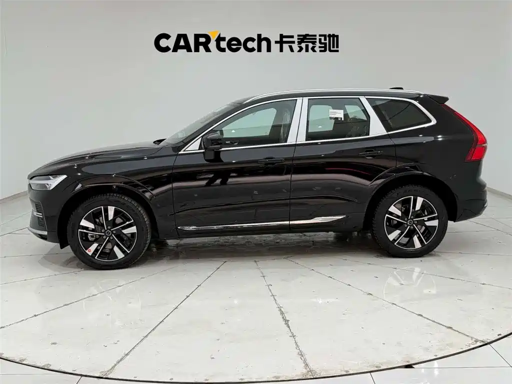 Volvo XC60 B5 4 WD Smart Vision Luxury