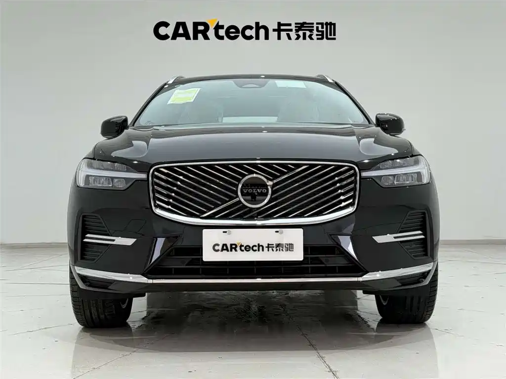 Volvo XC60 B5 4 WD Smart Vision Luxury