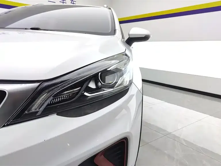Geely Emgrand GS 1.4 T CVT Elegant