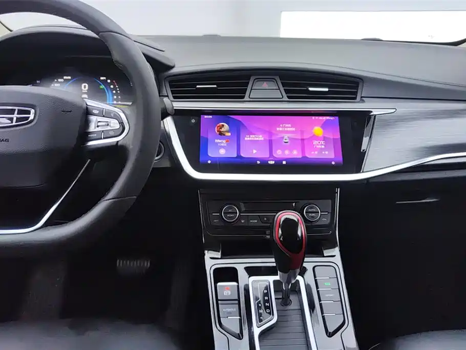 Emgrand GS 1.4 T CVT Elegant
