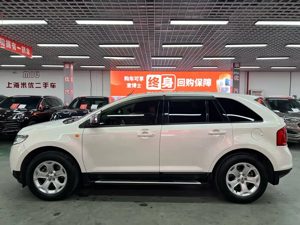Edge (Import) 2.0 T Elite Sharp Sunroof