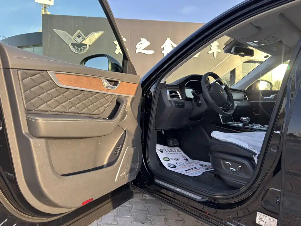 Hongqi HS7 3.0 T Auto 4 WD Connected Flagship 5-seat
