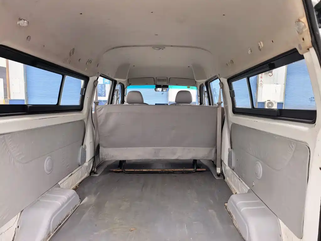 New Haishi S 1.5 L Fortune Central AC Bus CN-VI SWC15 M