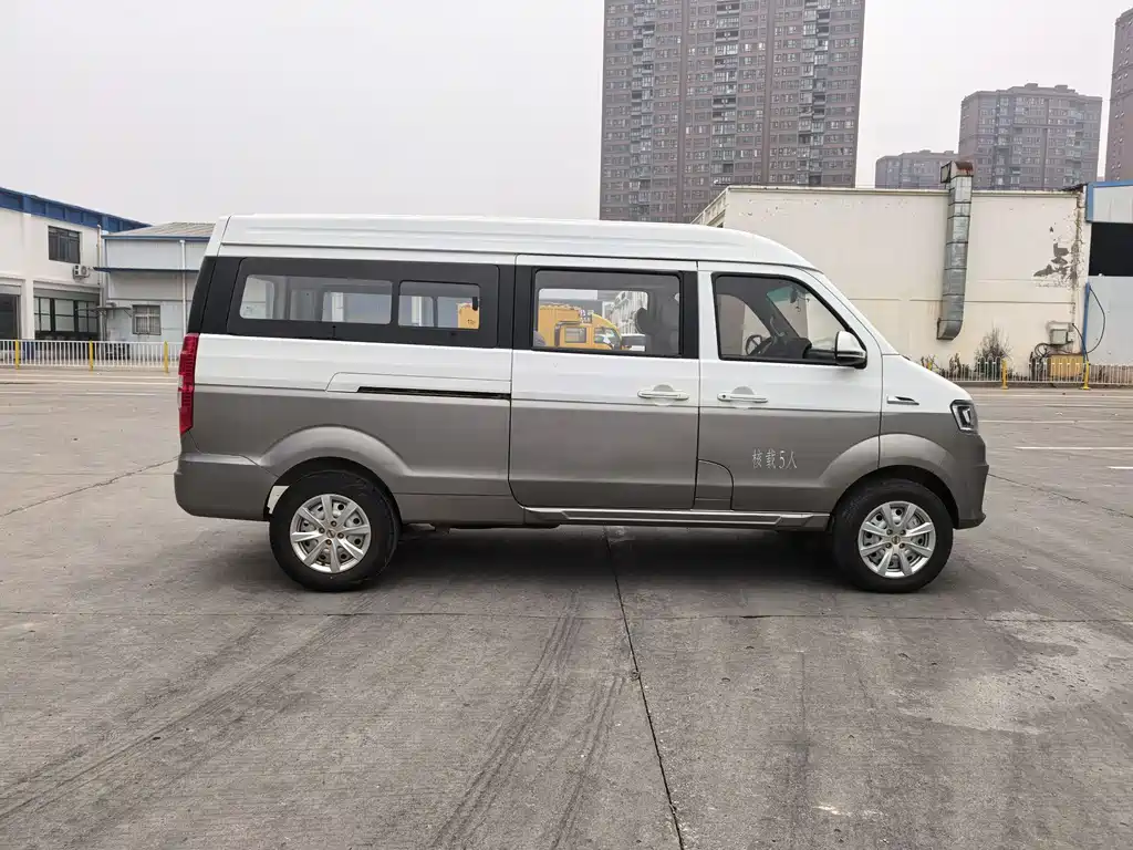 New Haishi S 1.5 L Fortune Central AC Bus CN-VI SWC15 M