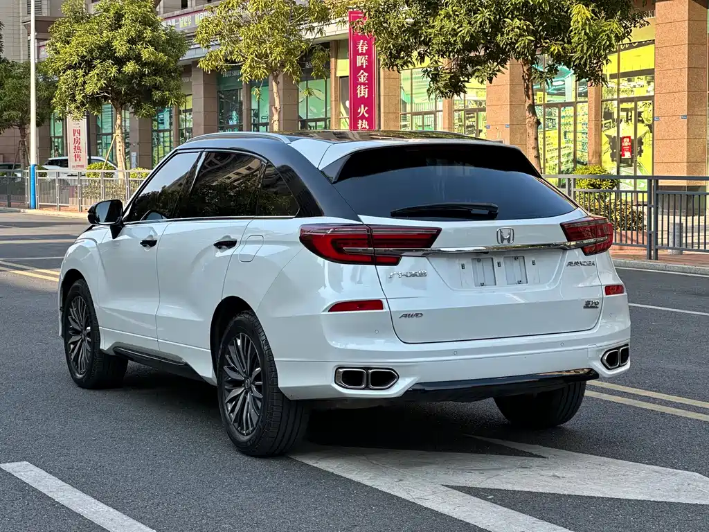 Avancier 370 TURBO 4 WD Premium