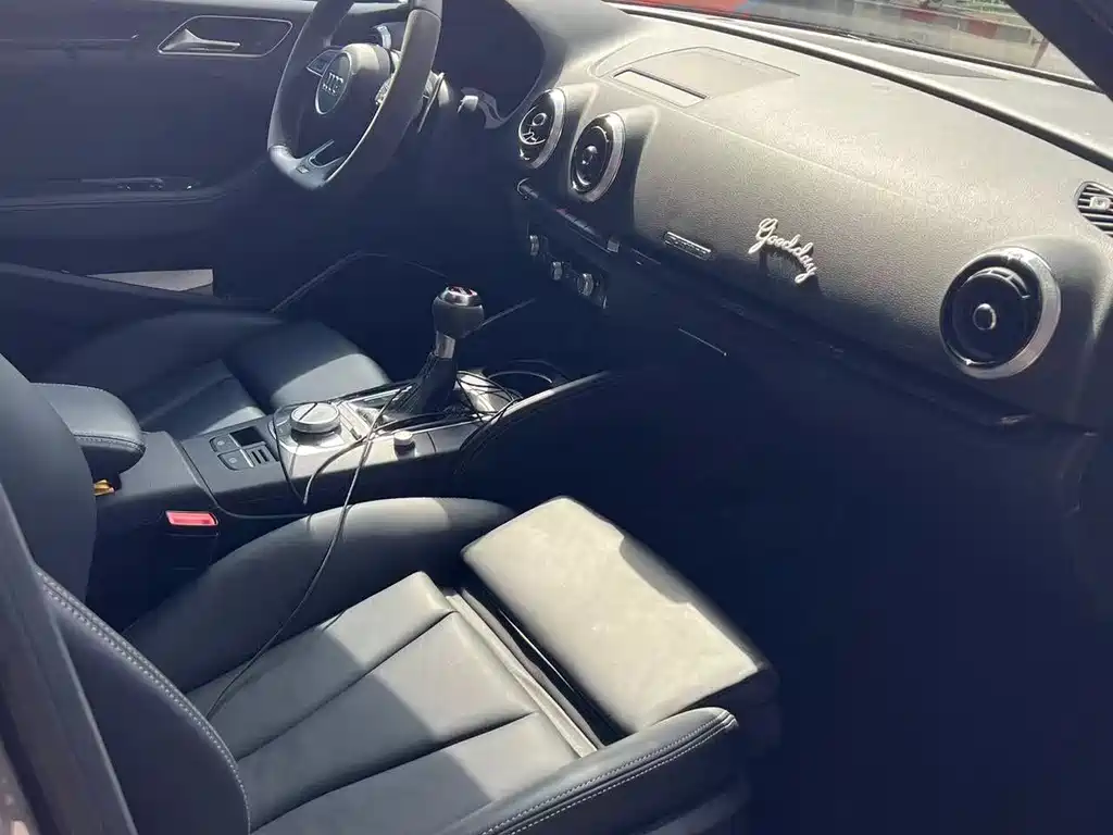 Audi RS 3 RS 3 2.5 T Limousine