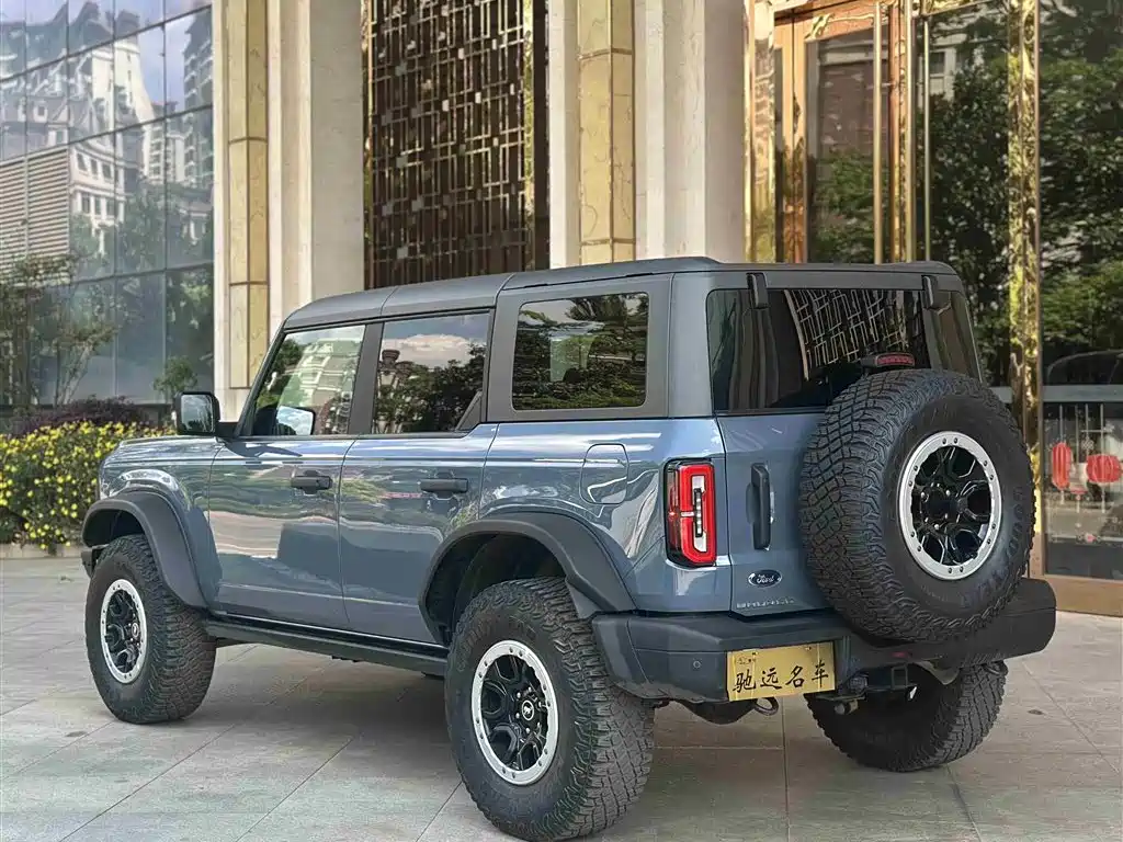 Ford Bronco 2.3 T Badlands