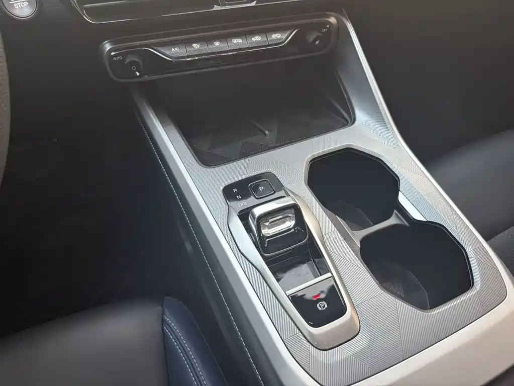 GAC Trumpchi GS3 Shadow Speed 270 T Power Enjoyment