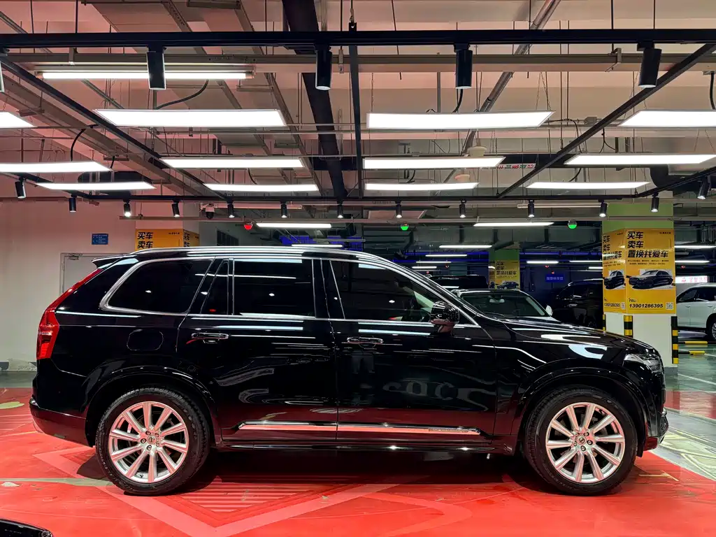 Volvo XC90 沃尔沃XC90 2019款 T5 智逸版 7座 国VI