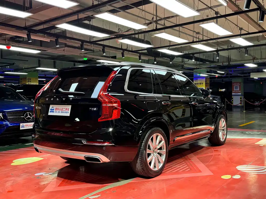 Volvo XC90 沃尔沃XC90 2019款 T5 智逸版 7座 国VI