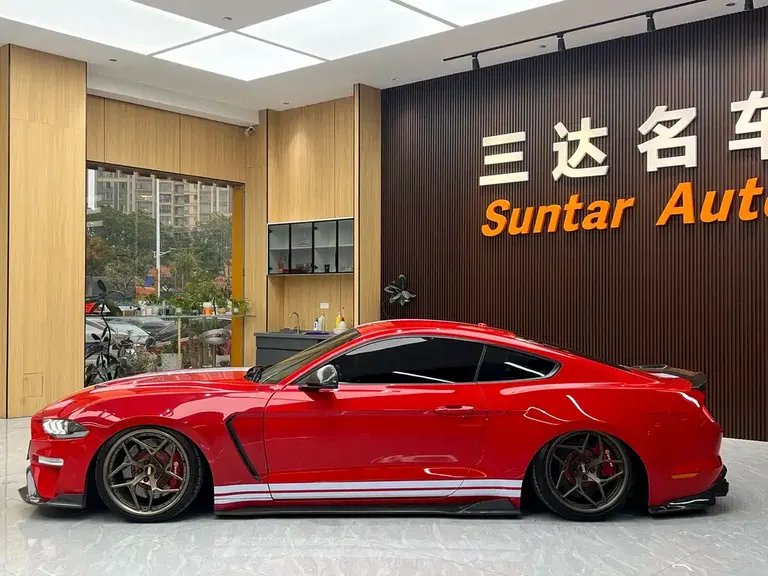 Ford Mustang 2.3 L EcoBoost