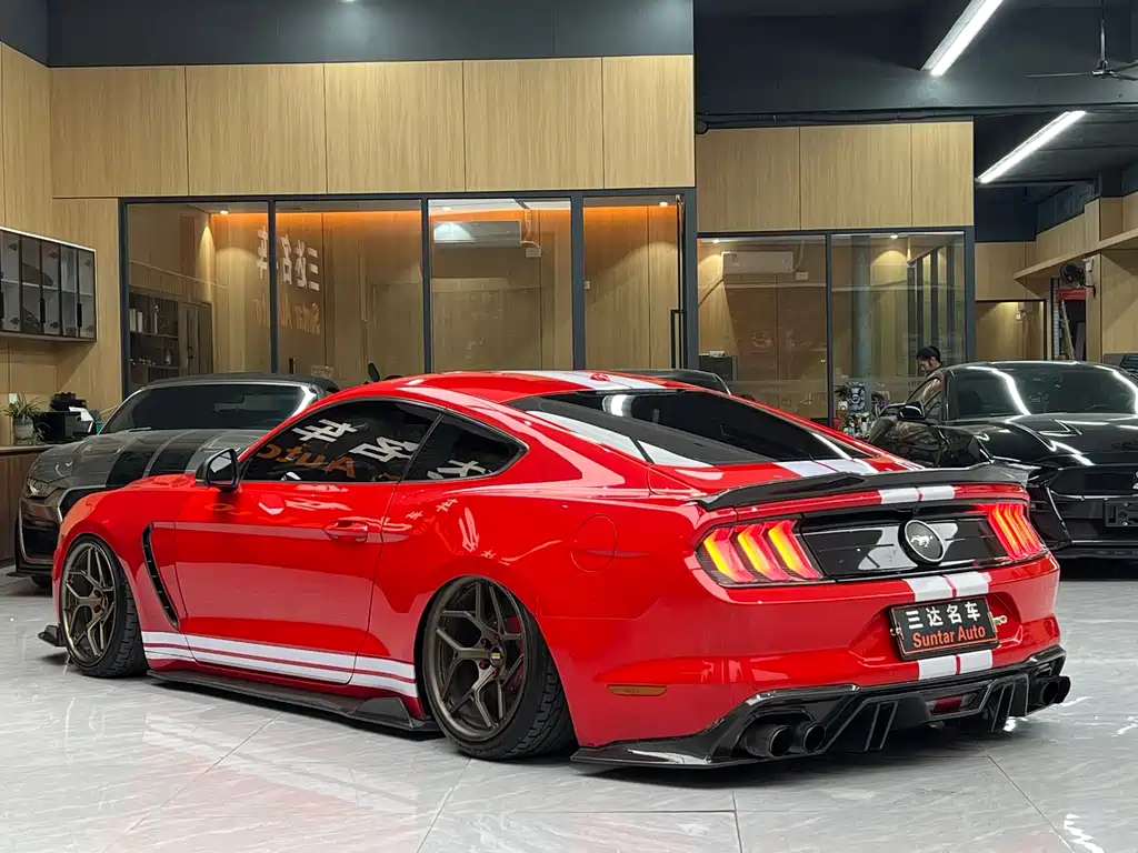 Mustang 2.3 L EcoBoost