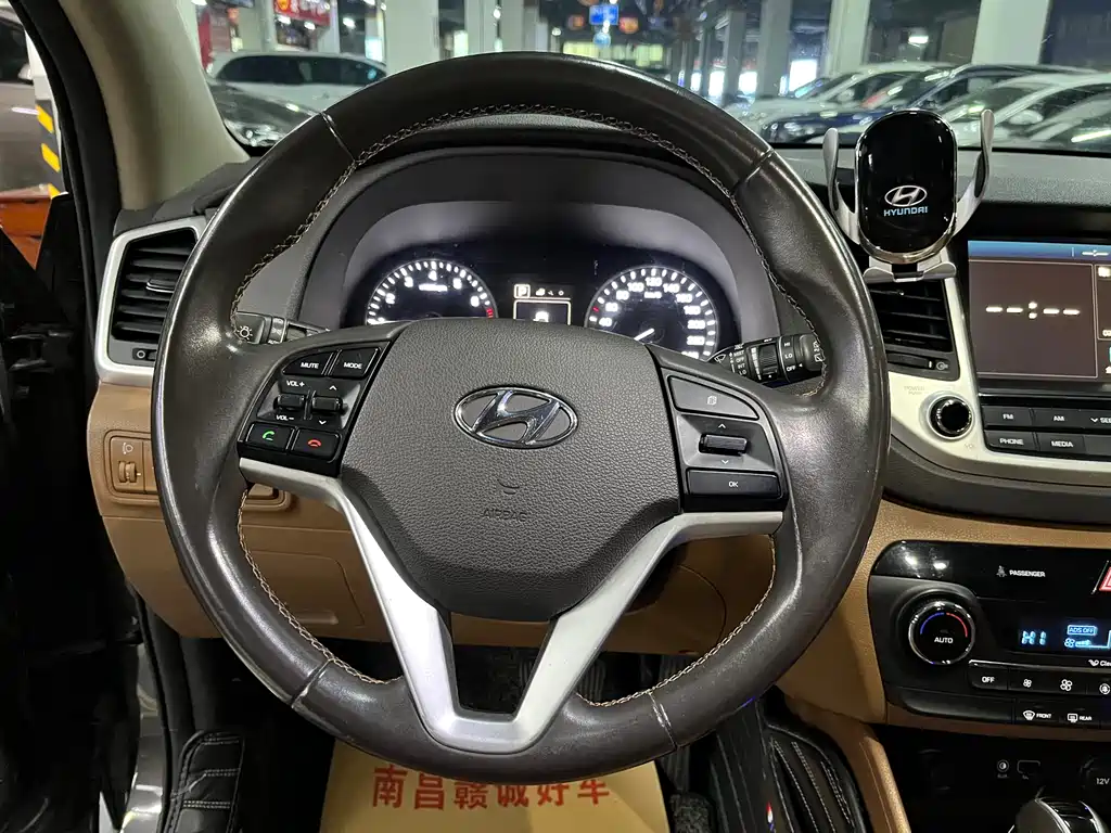 Tucson 1.6 T DCT 2 WD Intelligent