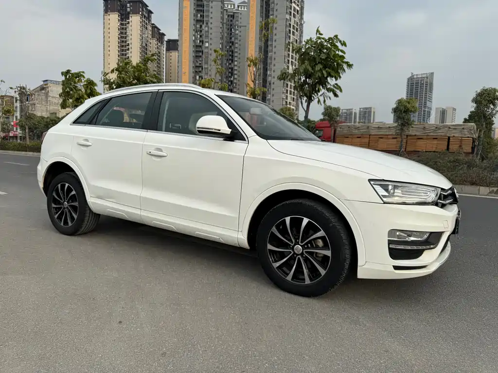 Zotye SR7 1.5 T Manual Rubik Heart CN-V
