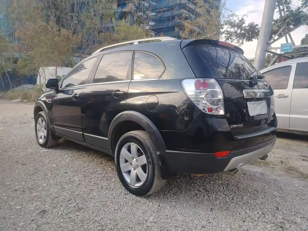 Captiva 2.4 L 2 WD City 7-seat