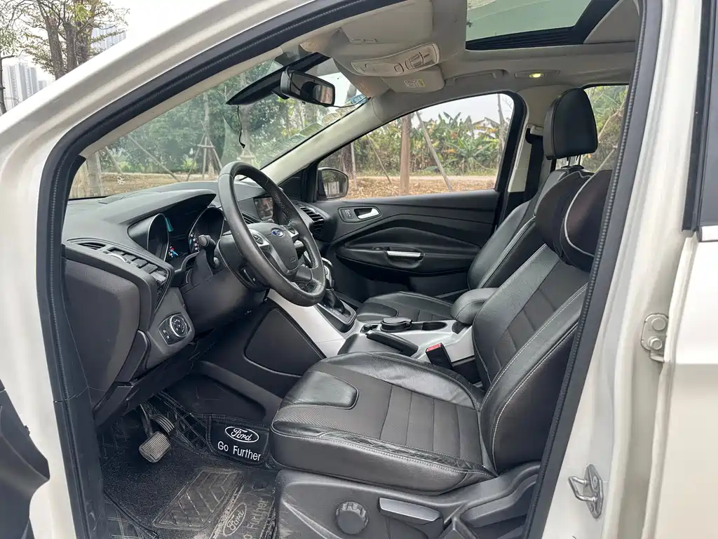 Kuga 1.5 L GTDi 2 WD Style