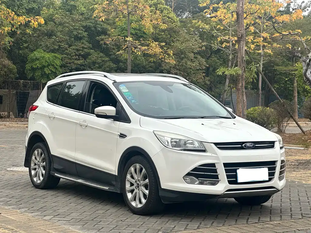Kuga 1.5 L GTDi 2 WD Style