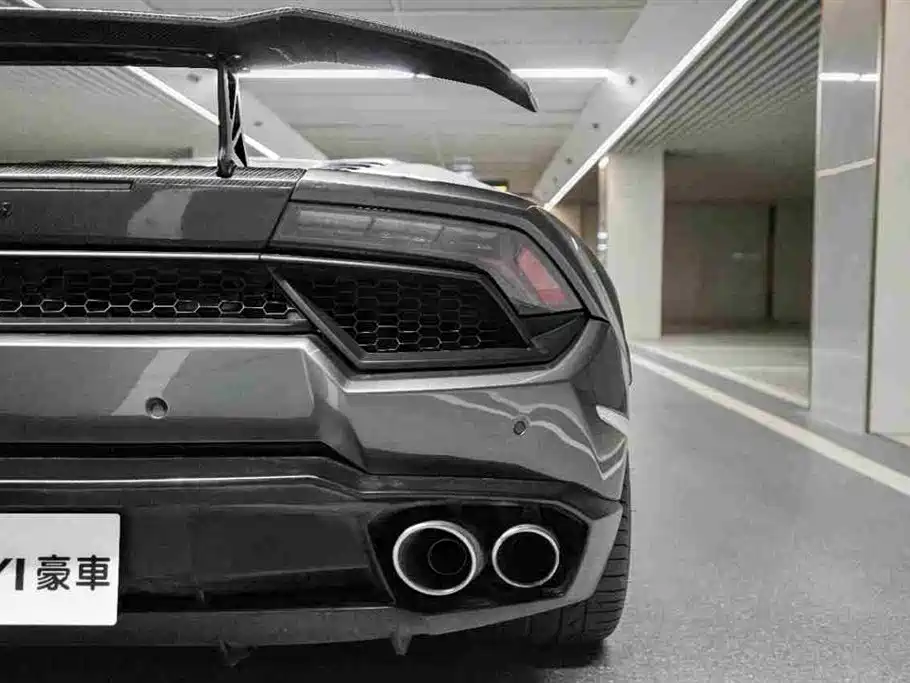 Huracán Huracán RWD Coupe