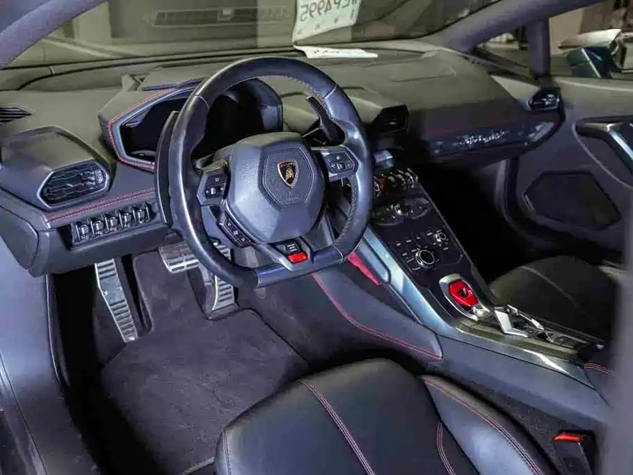 Huracán Huracán RWD Coupe