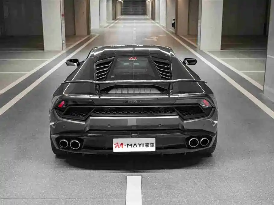 Huracán Huracán RWD Coupe