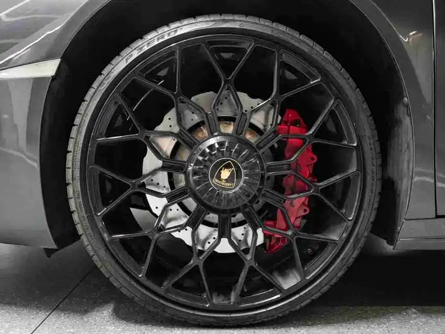 Huracán Huracán RWD Coupe