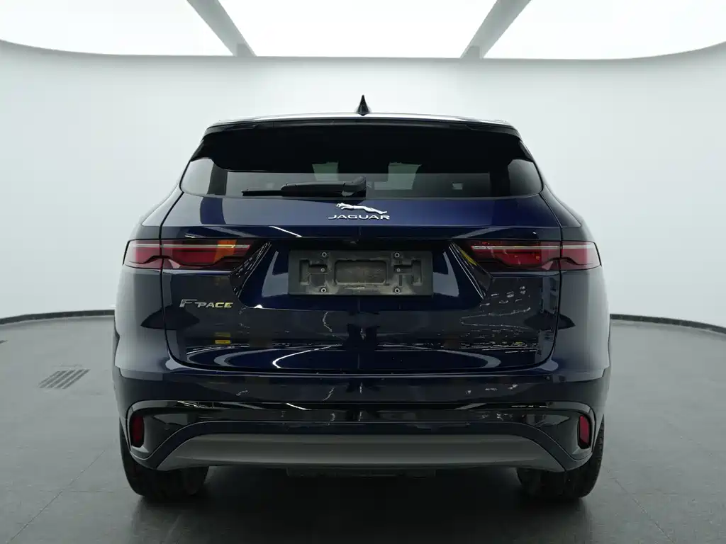 Jaguar F-PACE 250 PS R-Dynamic S
