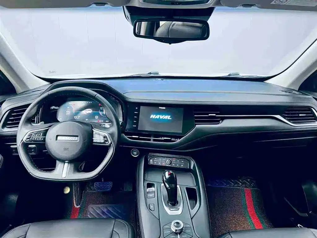 Haval F7 2.0 T 4 WD 70 Anniversary Limited
