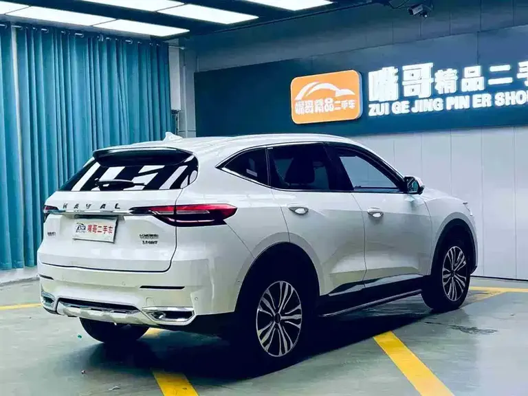Haval F7 2.0 T 4 WD 70 Anniversary Limited