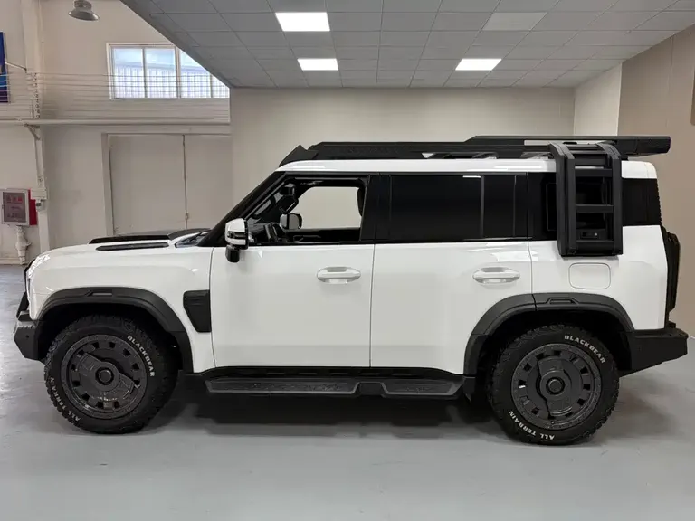 Jetour Traveller 2.0 T 4 WD Silver Dragon