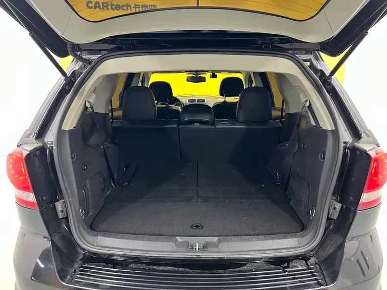 Dodge Journey 3.6 L 4 WD Flagship