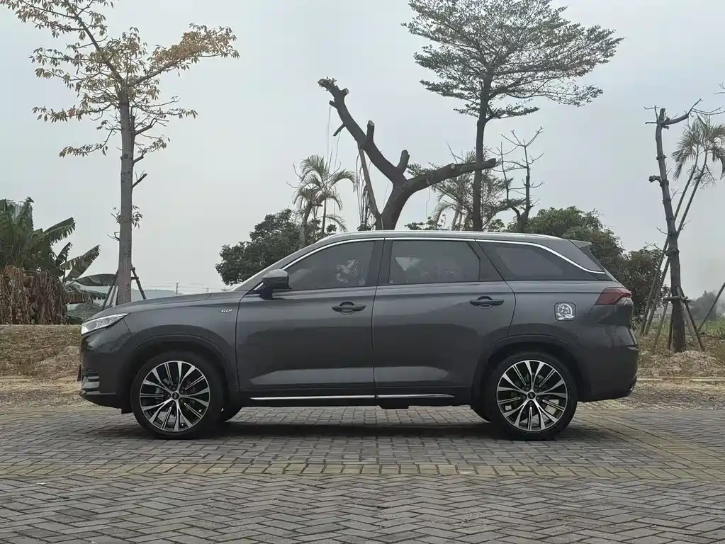 Changan Oshan X7 1.5 T Auto Flagship