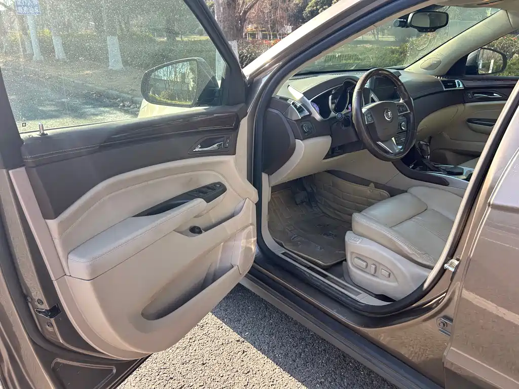 Cadillac SRX 3.0 L Elite