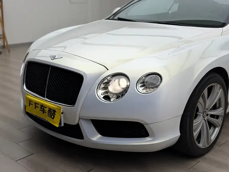 Bentley Continental GT 4.0 T GT V8