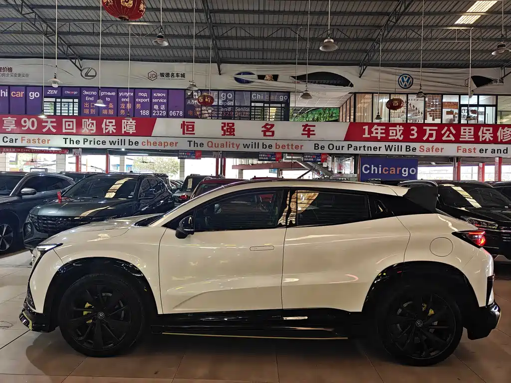 Changan UNI-T 1.5 T Sport Distinguished